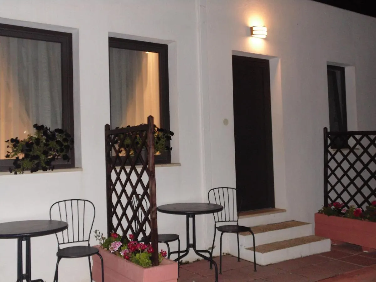 Ouzouni Resort Boutique Bungalows Nea Moudania Greece