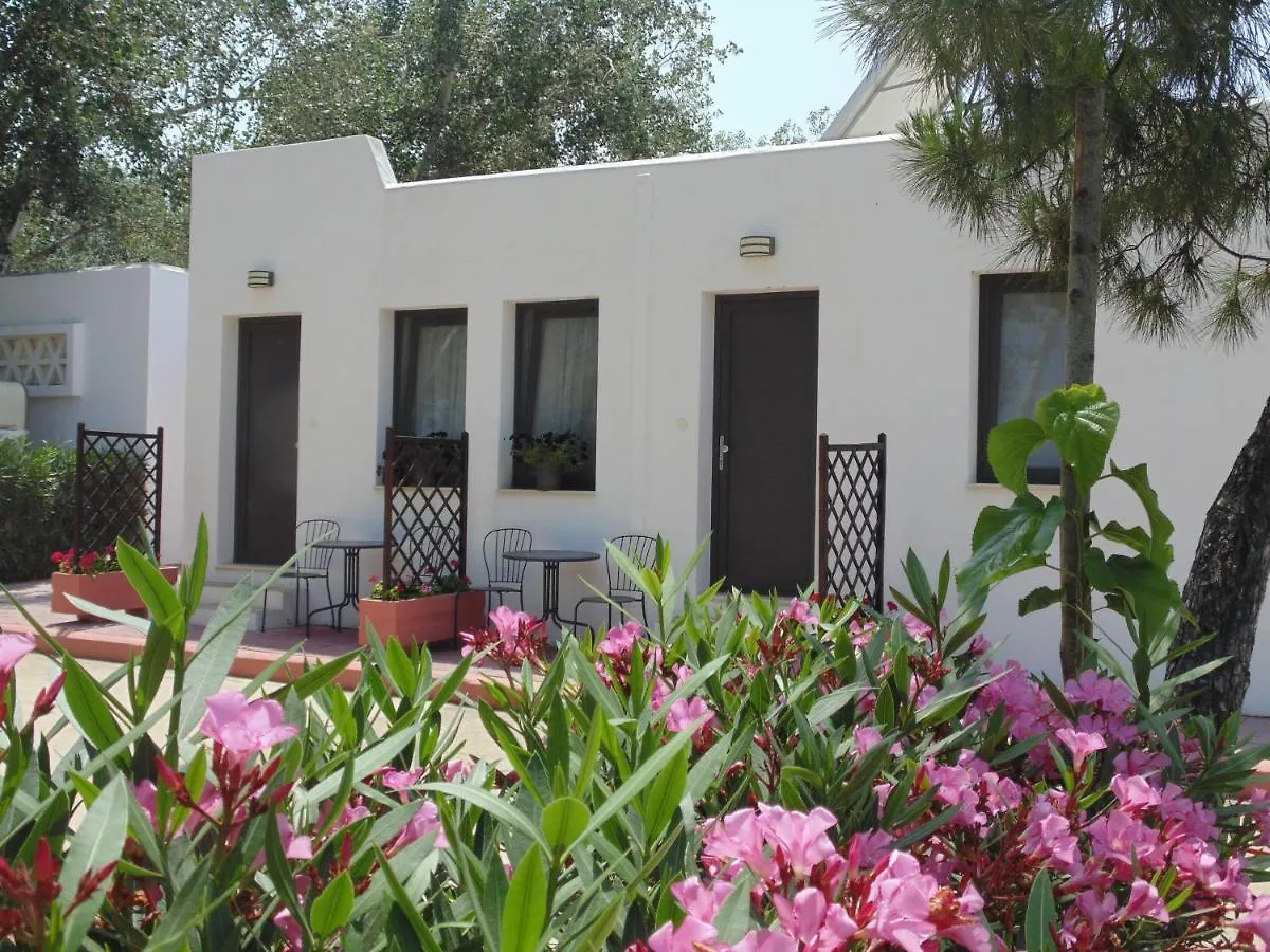 Ouzouni Resort Boutique Bungalows Nea Moudania Apartment